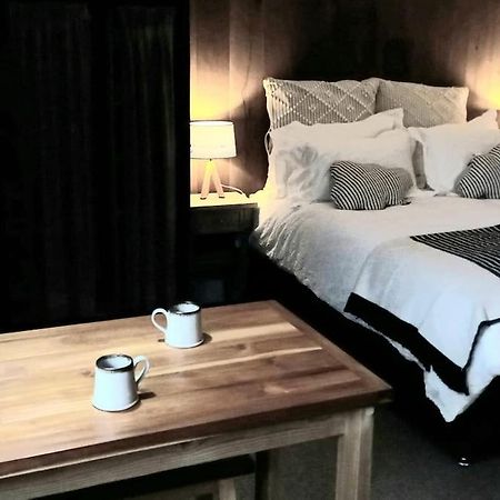 The Old Barn Annexe, Cosy Stay, Close Drive To City, Beach, South Downs & Goodwood Чічестер Екстер'єр фото